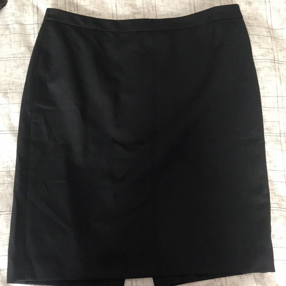 Ann Taylor Loft Petite Black skirt